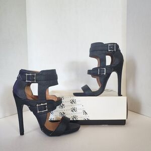 Women's Black Qupid High Heels Size 7.5